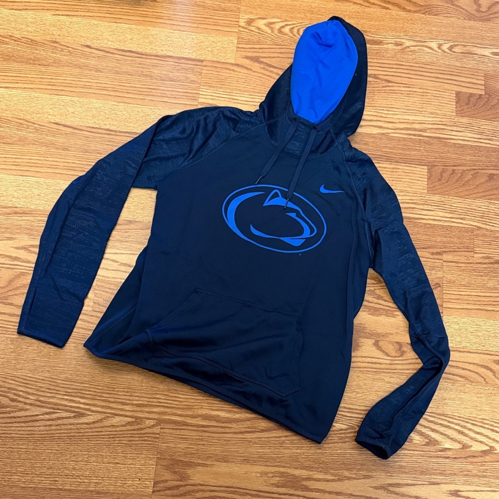 Nike Navy Hoodie with Royal Blue Penn State Logo, women’s medium